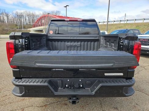 New 2026 GMC Sierra 1500 Elevation w/ Elevation Premium Package AWD/4WD image 17