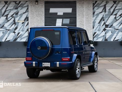 Used 2022 Mercedes-Benz G 63 AMG 4MATIC w/ G Manufaktur Interior Package image 16