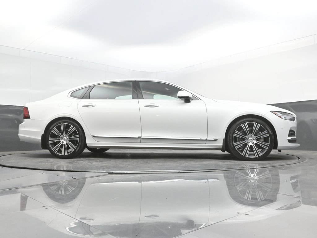 Certified 2022 Volvo S90 B6 Inscription w/ Advanced Package AWD/4WD image 34