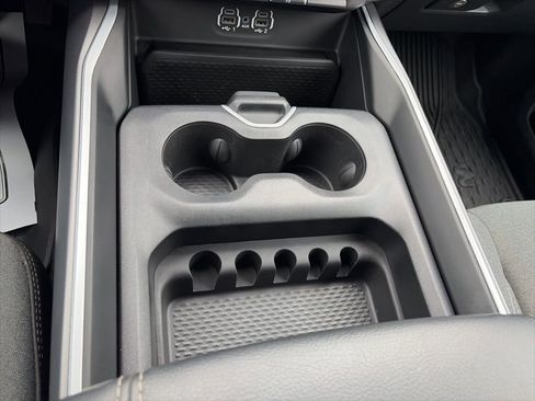 Used 2023 RAM 1500 Big Horn image 39