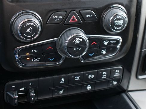 Used 2018 RAM 3500 Big Horn w/ Sport Appearance Group image 29