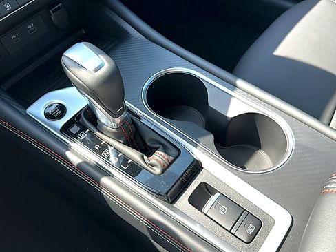 New 2026 Nissan Altima 2.5 SR w/ SR Premium Package FWD image 25