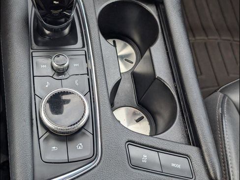 Used 2021 Cadillac XT6 Premium Luxury image 17