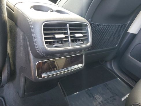 Certified 2026 Mercedes-Benz GLS 450 4MATIC image 11