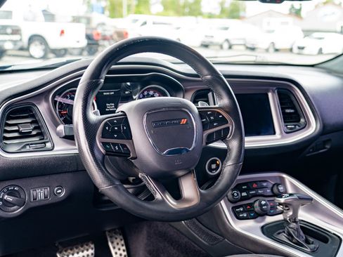 Used 2019 Dodge Challenger R/T Scat Pack w/ Widebody Package RWD image 15