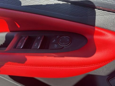 Used 2025 Chevrolet Blazer EV RS w/ Super Cruise Package image 9