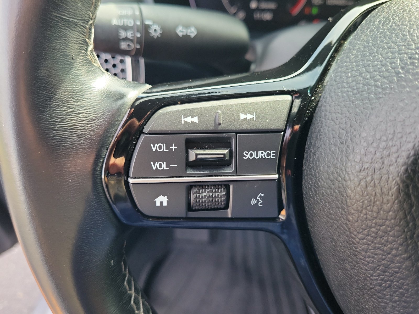 Used 2023 Honda Civic Sport image 18