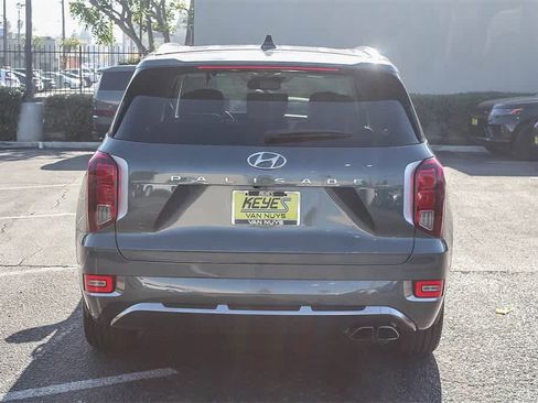 Certified 2022 Hyundai Palisade Calligraphy w/ Winter Package image 6