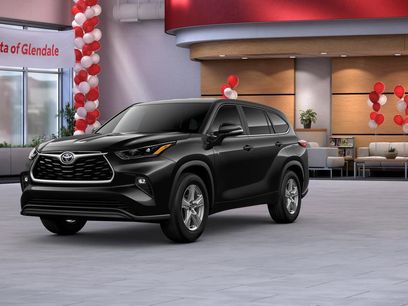 New 2025 Toyota Highlander LE