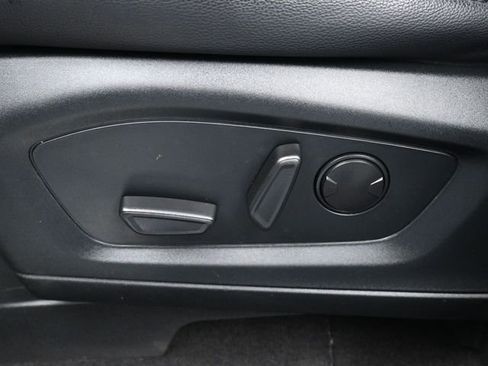 Certified 2023 Ford Explorer Limited image 13