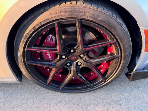 Used 2017 Chevrolet Camaro SS image 5