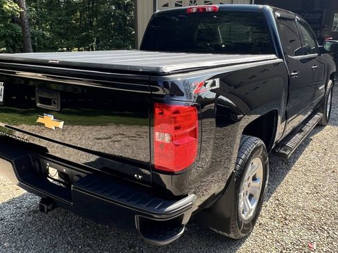 Used 2018 Chevrolet Silverado 1500 LT w/ All Star Edition AWD/4WD image 7
