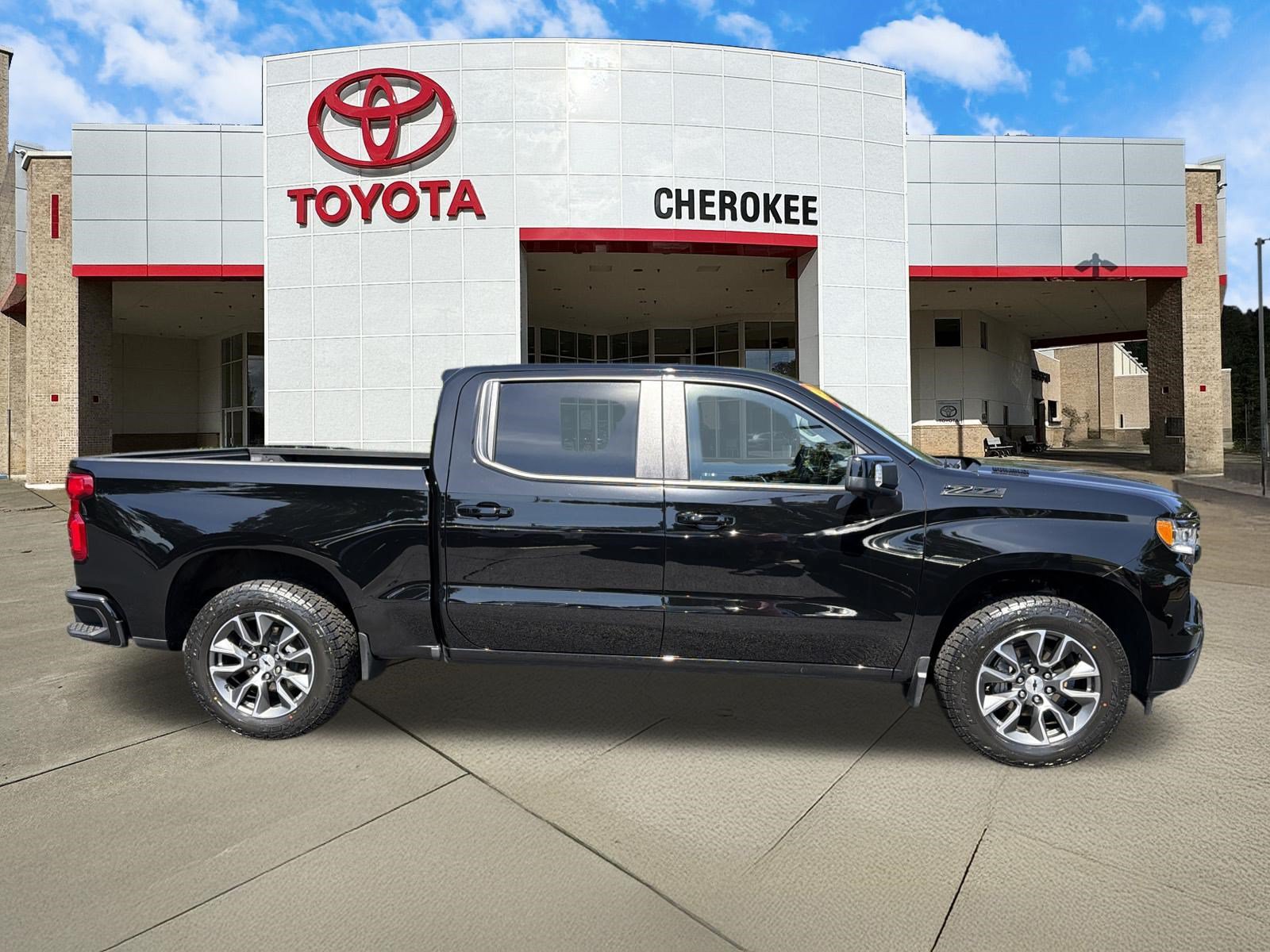 Used 2025 Chevrolet Silverado 1500 RST w/ RST All Star Premium Package AWD/4WD image 4