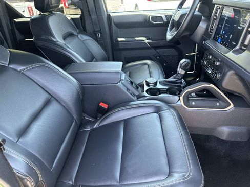Certified 2025 Ford Bronco Badlands AWD/4WD image 36