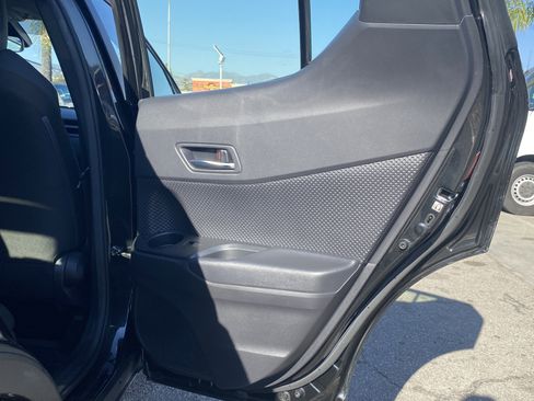 Used 2021 Toyota C-HR LE image 19