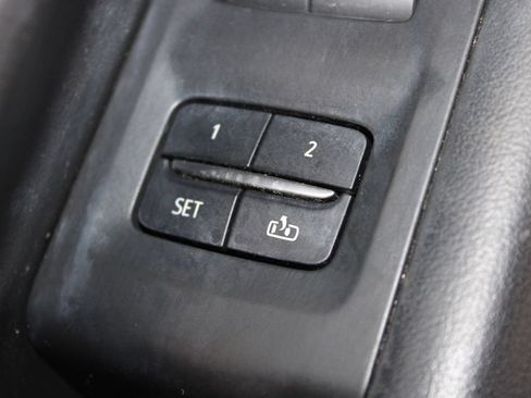 Used 2022 Chevrolet Suburban Premier RWD image 43