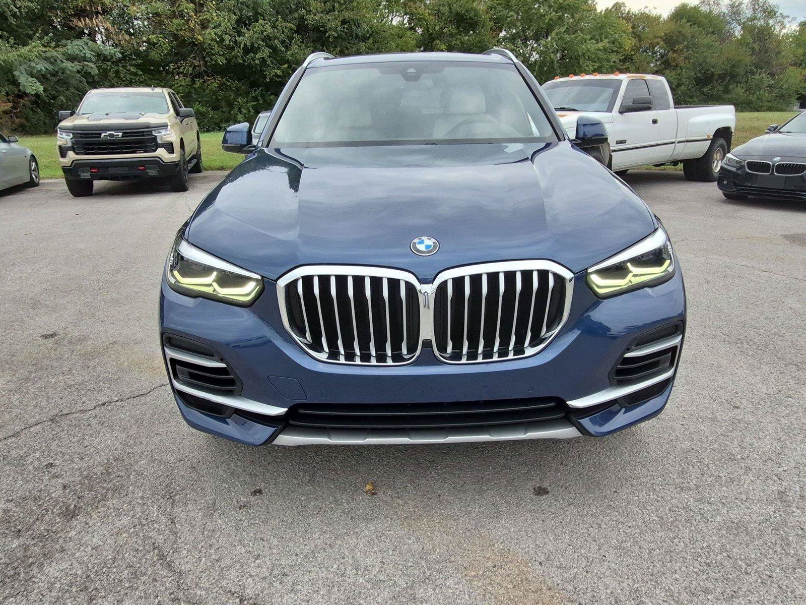 Used 2023 BMW X5 xDrive40i w/ Luxury Seating Package AWD/4WD image 8