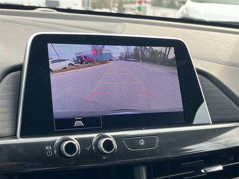 Used 2024 Cadillac CT4 Luxury image 34