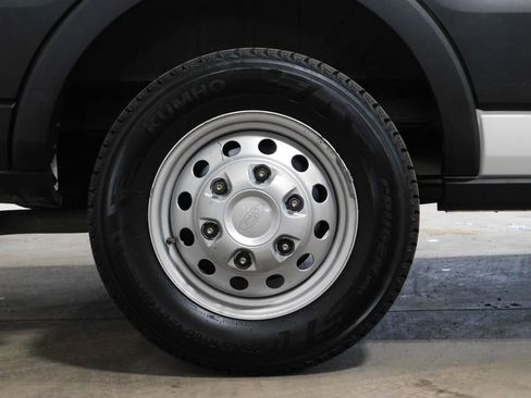 Used 2023 Ford Transit 250 High Roof AWD w/ Exterior Upgrade Package image 97