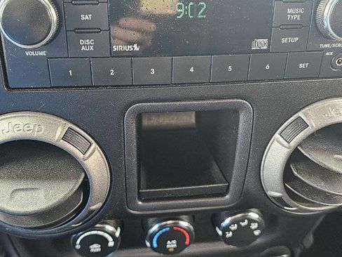 Used 2012 Jeep Wrangler Sport AWD/4WD image 9