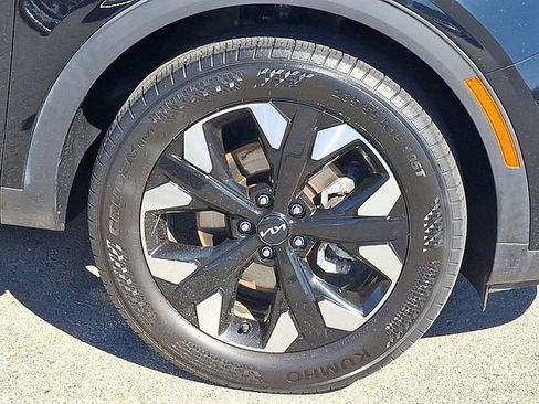 Used 2023 Kia Sportage X-Line w/ X-Line Premium Package AWD/4WD image 8