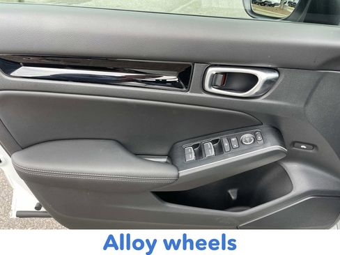 Certified 2025 Honda Civic Sport Touring image 16