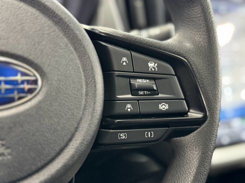 Used 2024 Subaru Crosstrek 2.0i Premium image 19