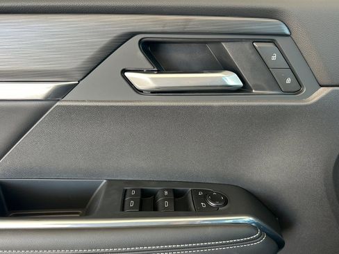 New 2026 GMC Acadia Elevation w/ Black Edition image 12