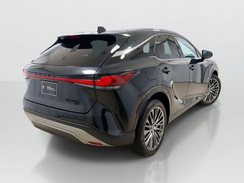 Used 2025 Lexus RX 450h AWD w/ Convenience Package image 5