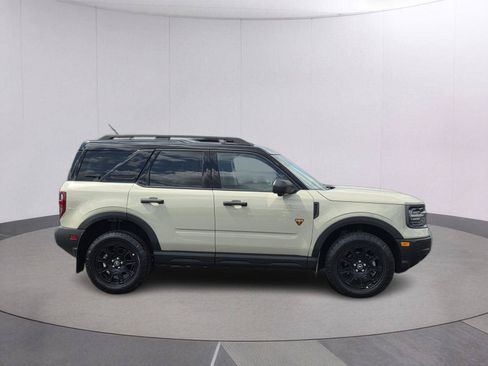 Used 2025 Ford Bronco Sport Badlands AWD/4WD image 4