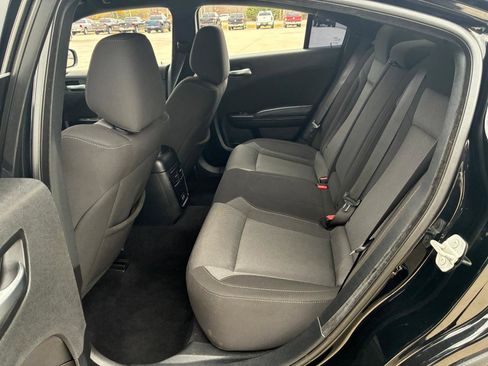 Used 2020 Dodge Charger SXT w/ Blacktop Package image 26