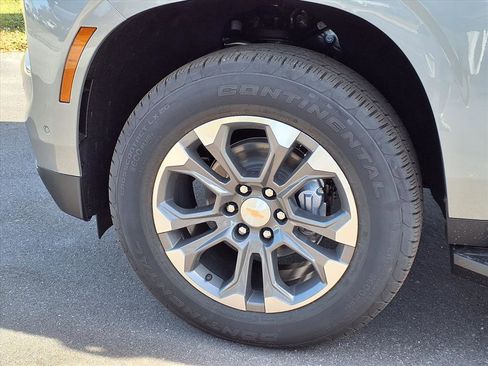 New 2026 Chevrolet Tahoe LS image 24