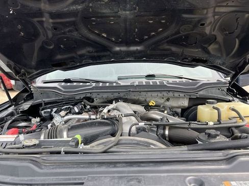 Used 2021 Ford F250 Lariat w/ Tremor Off-Road Package AWD/4WD image 31