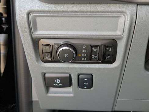 New 2025 Ford F150 XLT w/ Equipment Group 303A High image 20