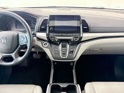 Certified 2024 Honda Odyssey EX-L image 14