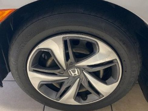 Used 2019 Honda Civic LX image 20