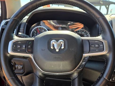 Used 2022 RAM 1500 Laramie AWD/4WD image 24