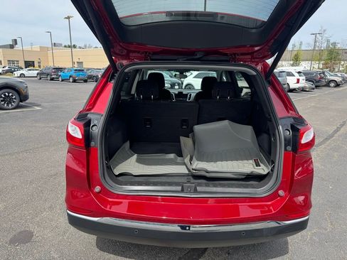 Used 2019 Chevrolet Equinox LT AWD/4WD image 11