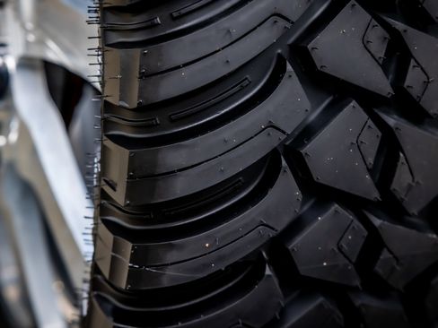 Used 2024 Ford F450 Limited w/ FX4 Off-Road Package image 30