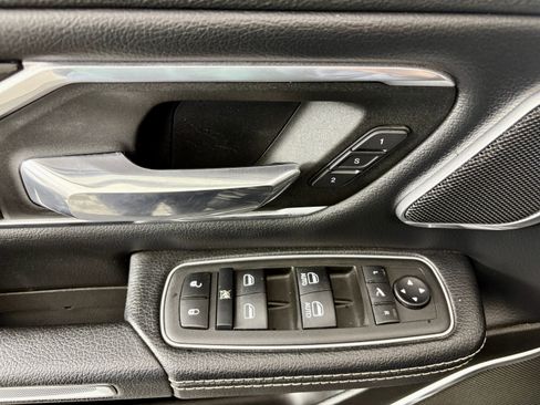 Used 2022 RAM 1500 Laramie image 13