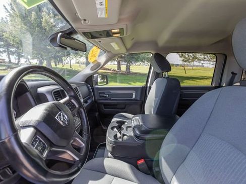 Used 2022 RAM 1500 Classic SLT w/ Electronics Convenience Group AWD/4WD image 10