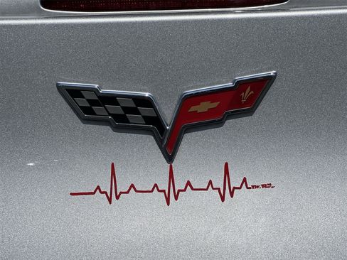 Used 2010 Chevrolet Corvette Convertible w/ Preferred Equipment Group image 13