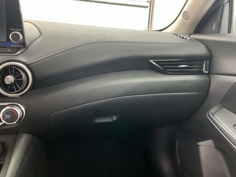 Used 2022 Nissan Sentra SV FWD image 10