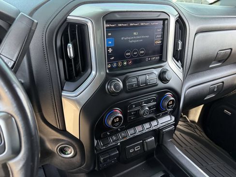 Used 2021 Chevrolet Silverado 1500 LT Trail Boss w/ Convenience Package II AWD/4WD image 25