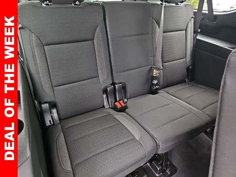 New 2026 Chevrolet Suburban LS image 12