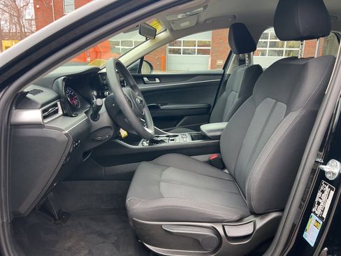 Used 2021 Kia K5 LX image 12