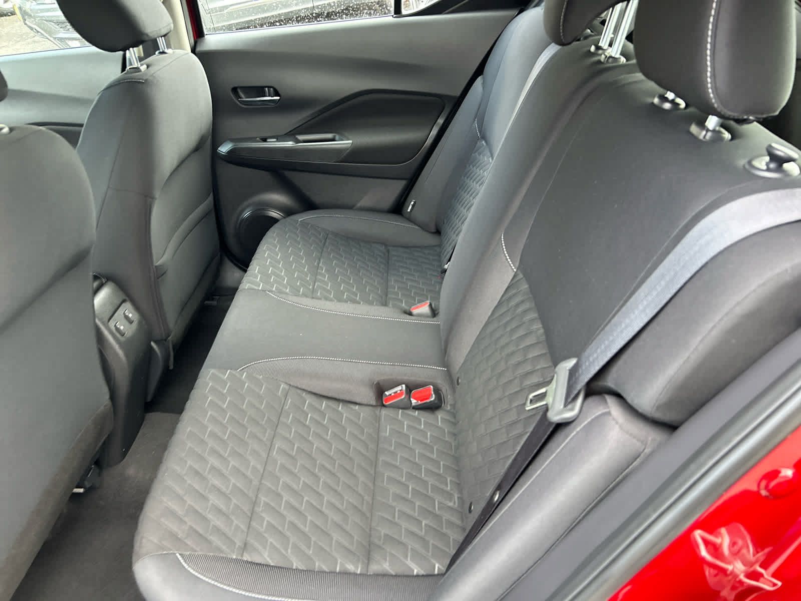 Used 2021 Nissan Kicks SV FWD image 22