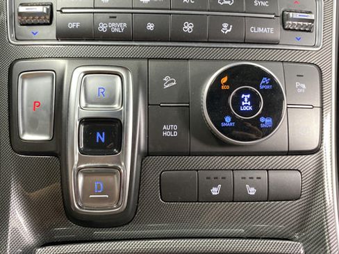 Used 2023 Hyundai Santa Fe SEL Premium AWD/4WD image 19