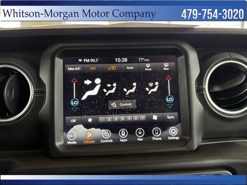 Used 2022 Jeep Wrangler Unlimited Sahara w/ Cold Weather Group AWD/4WD image 29