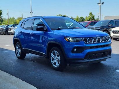 Used 2023 Jeep Compass Latitude w/ Convenience Group